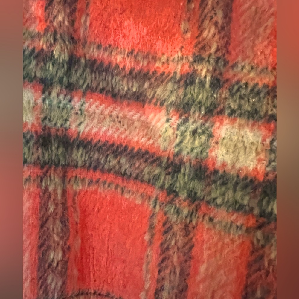 Woman’s Pol Shacket - image 4